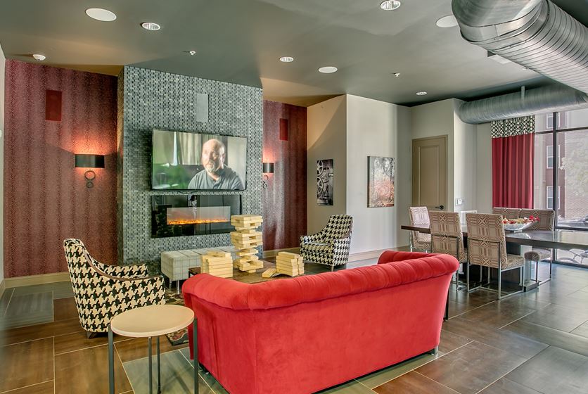 The Lofts at City Center in Tuscaloosa, Alabama - ApartmentsForLegends